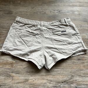 Y2K Shorts Aeropostale Medium Low Rise 2000s Vintage Cream Light Wash